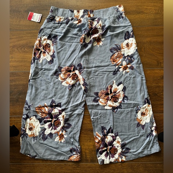 NWT Gypsies & moondust women’s light weight pant - Picture 2 of 4